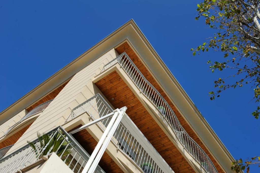 Hotel Bridge Rimini Esterno foto